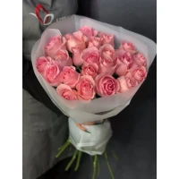 Bouquet of 21 pink roses